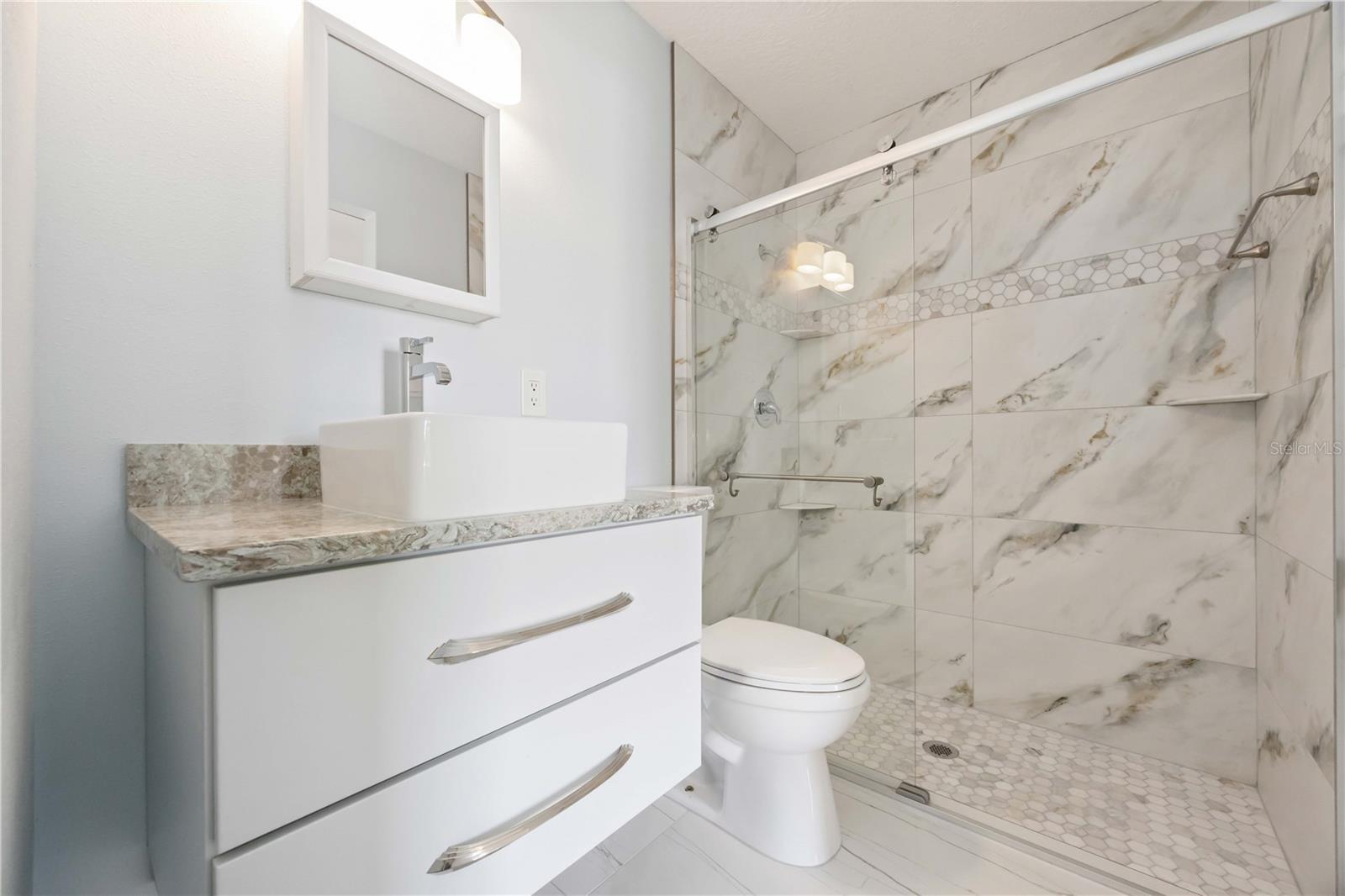 PALMA SOLA HARBOUR SEC 1 - Residential