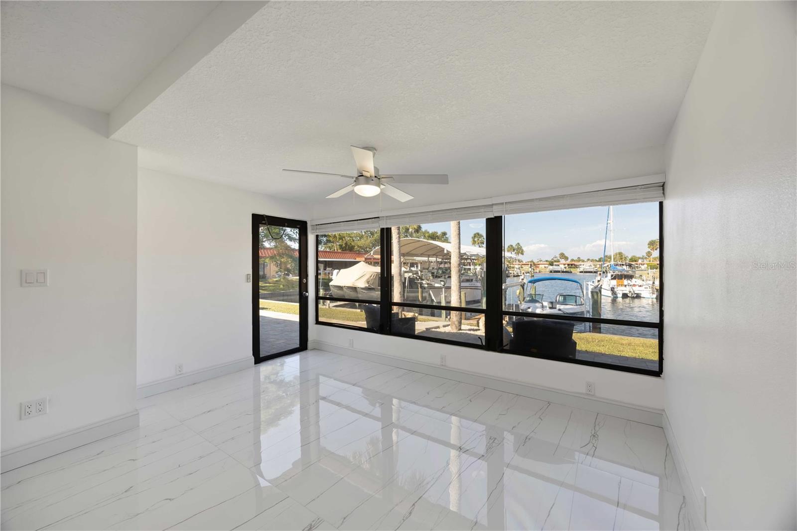 PALMA SOLA HARBOUR SEC 1 - Residential