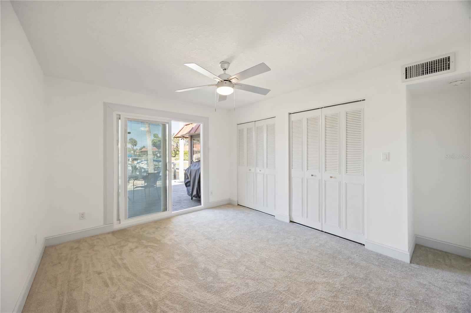 PALMA SOLA HARBOUR SEC 1 - Residential