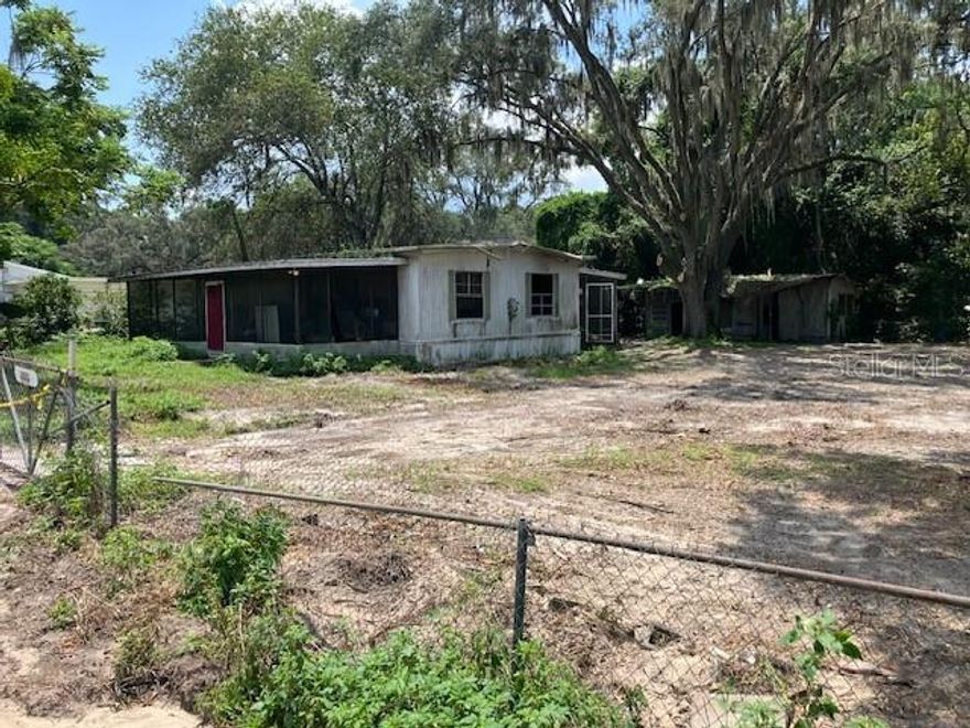 INVESTOR ALERT!!! Could be Commercial Property!