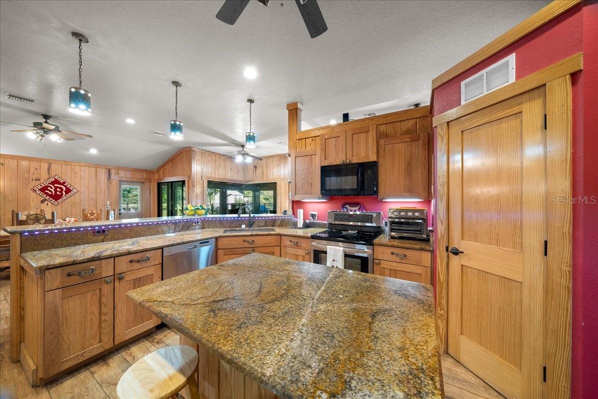 NORTH PINE RANCHETTES - Residential Lease