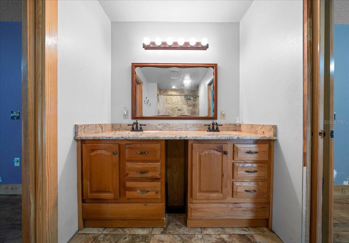 NORTH PINE RANCHETTES - Residential Lease