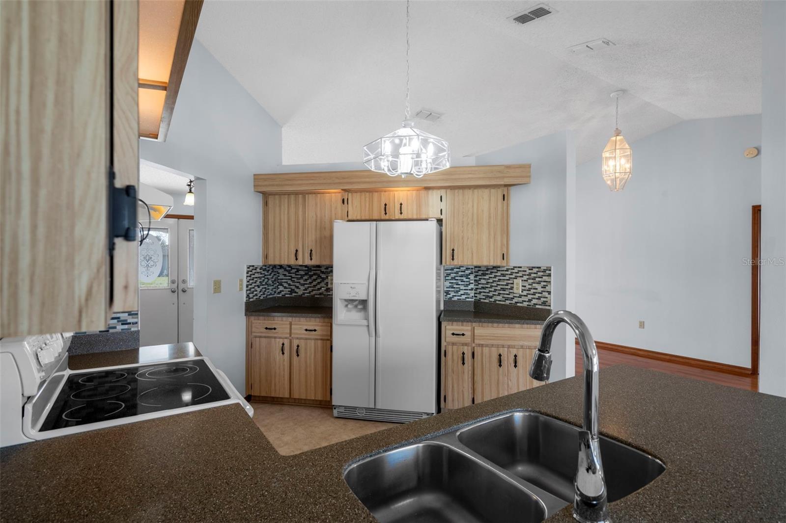 SEVEN HILLS - Residential