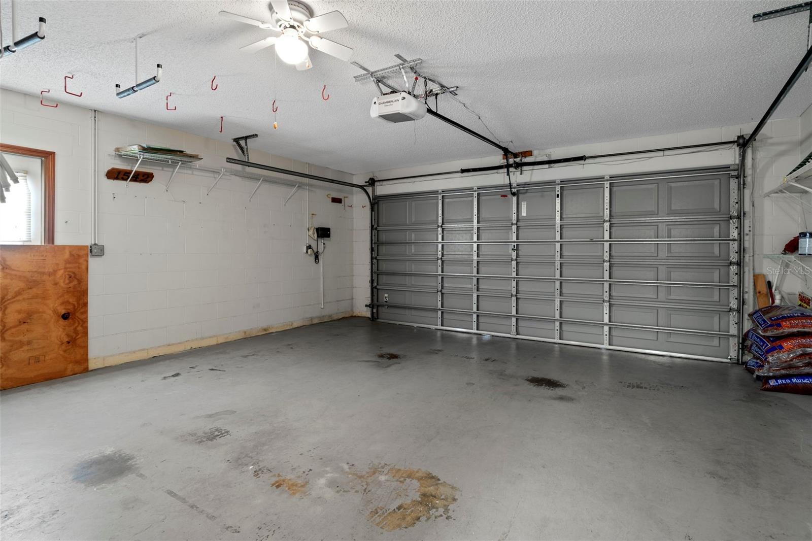 SEVEN HILLS - Residential