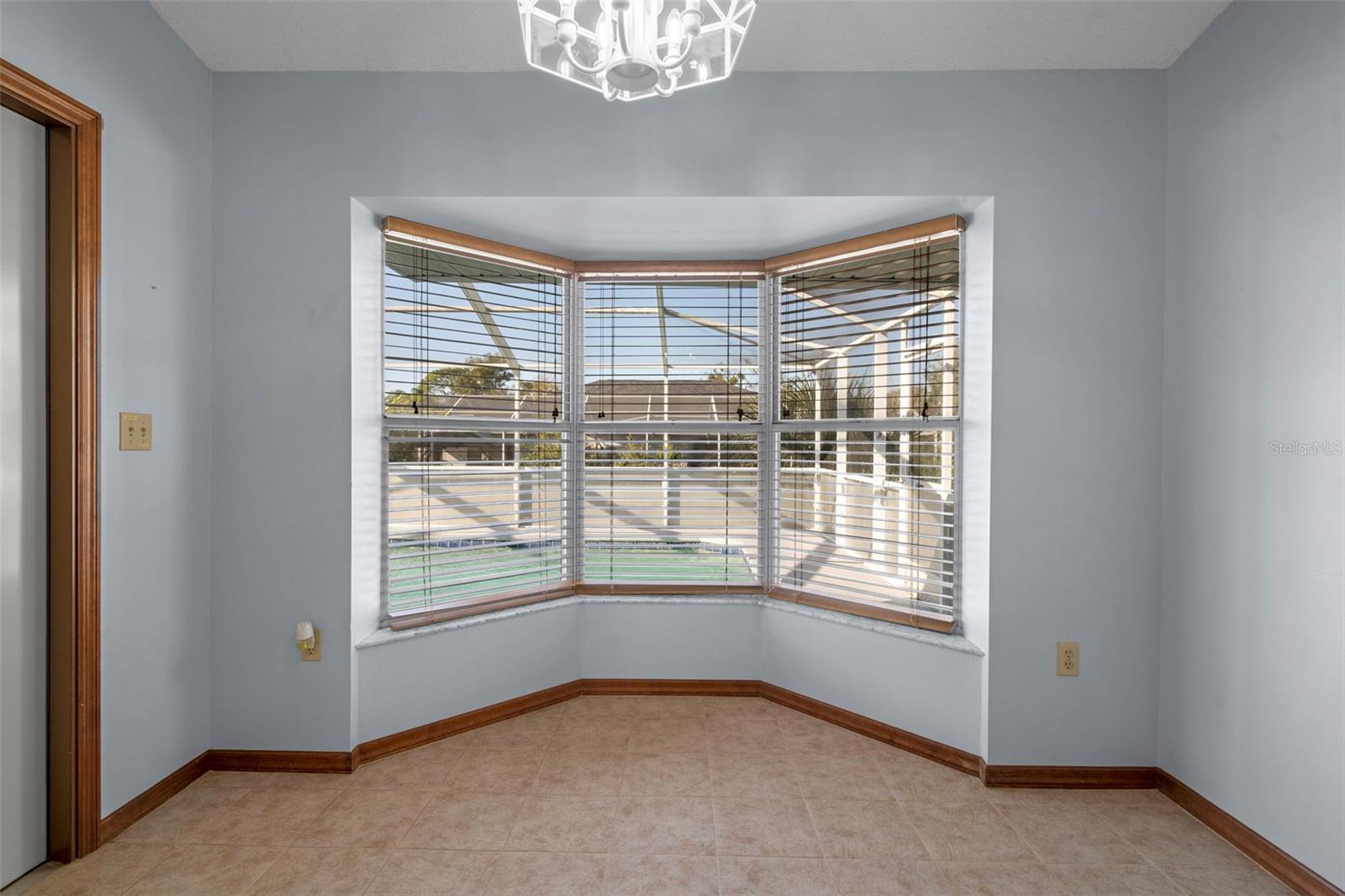 SEVEN HILLS - Residential