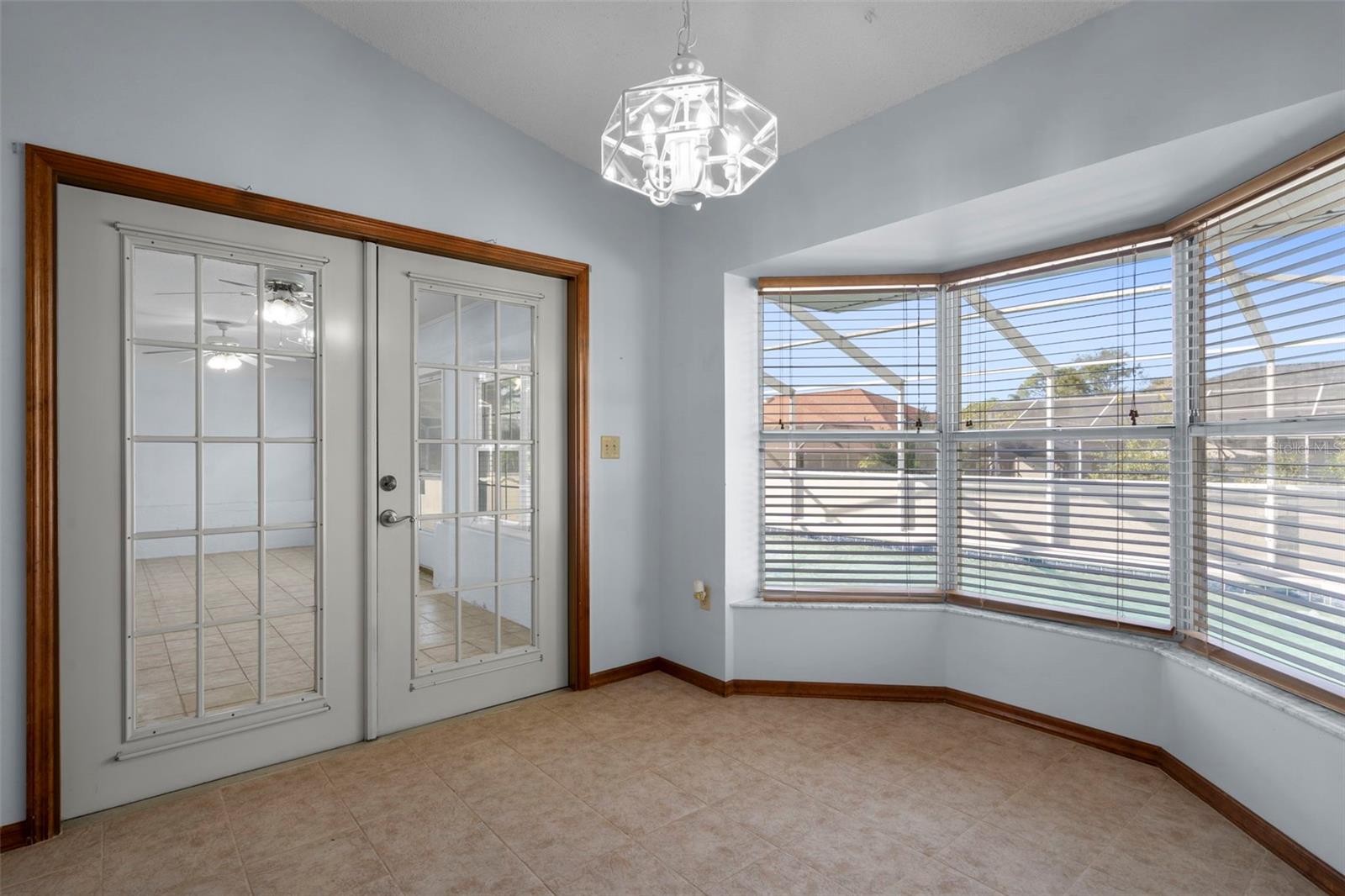 SEVEN HILLS - Residential