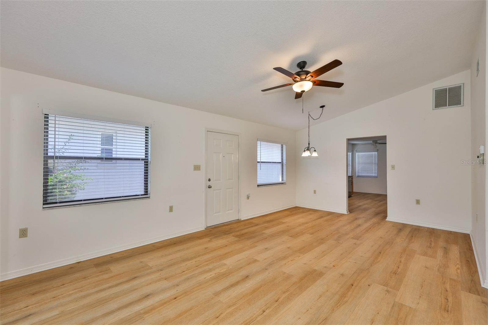 6253 SANDPIPERS DRIVE