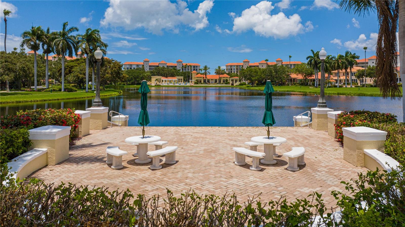 DOLPHIN CAY DOMINICA - Residential