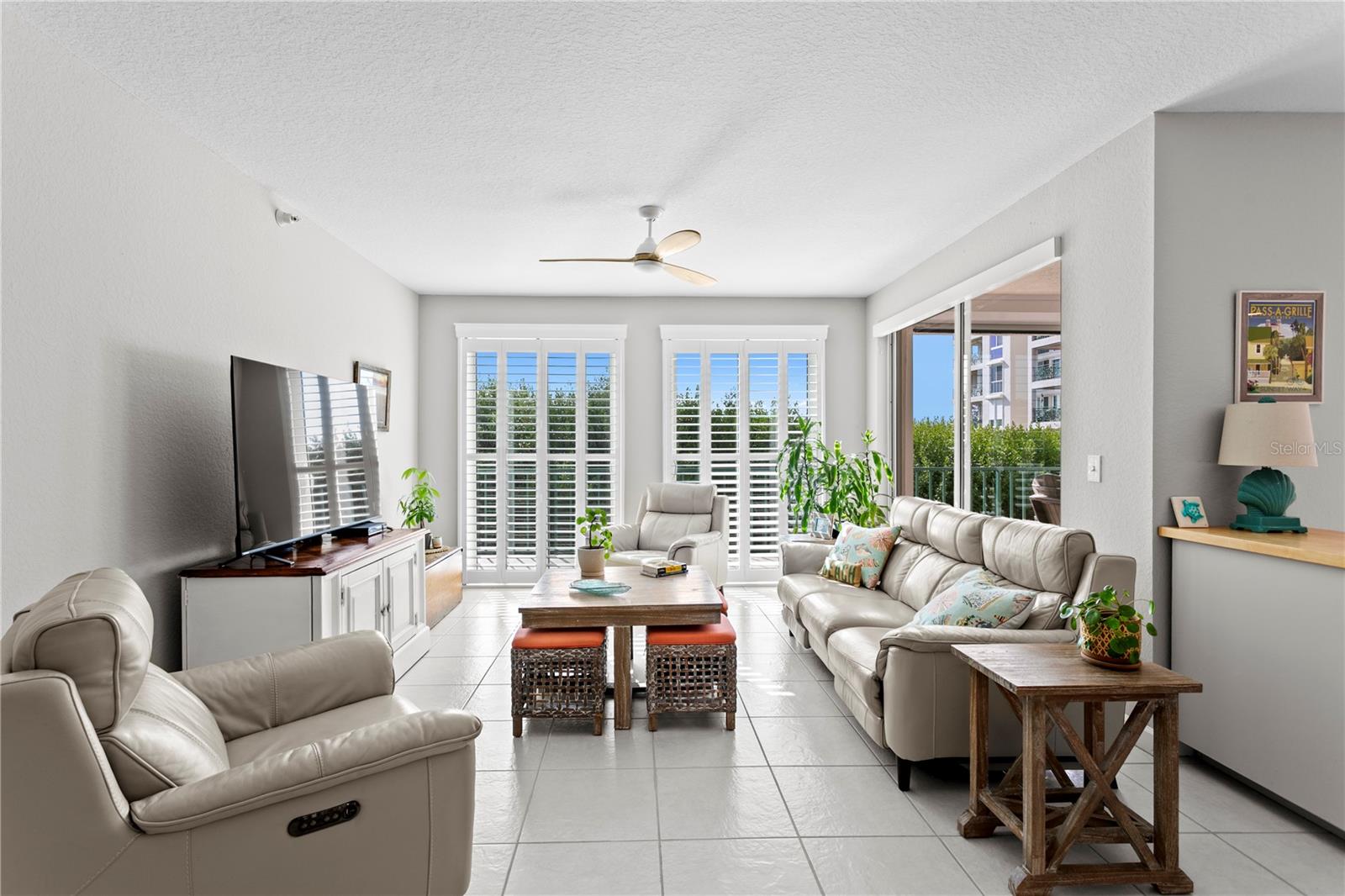 DOLPHIN CAY DOMINICA - Residential