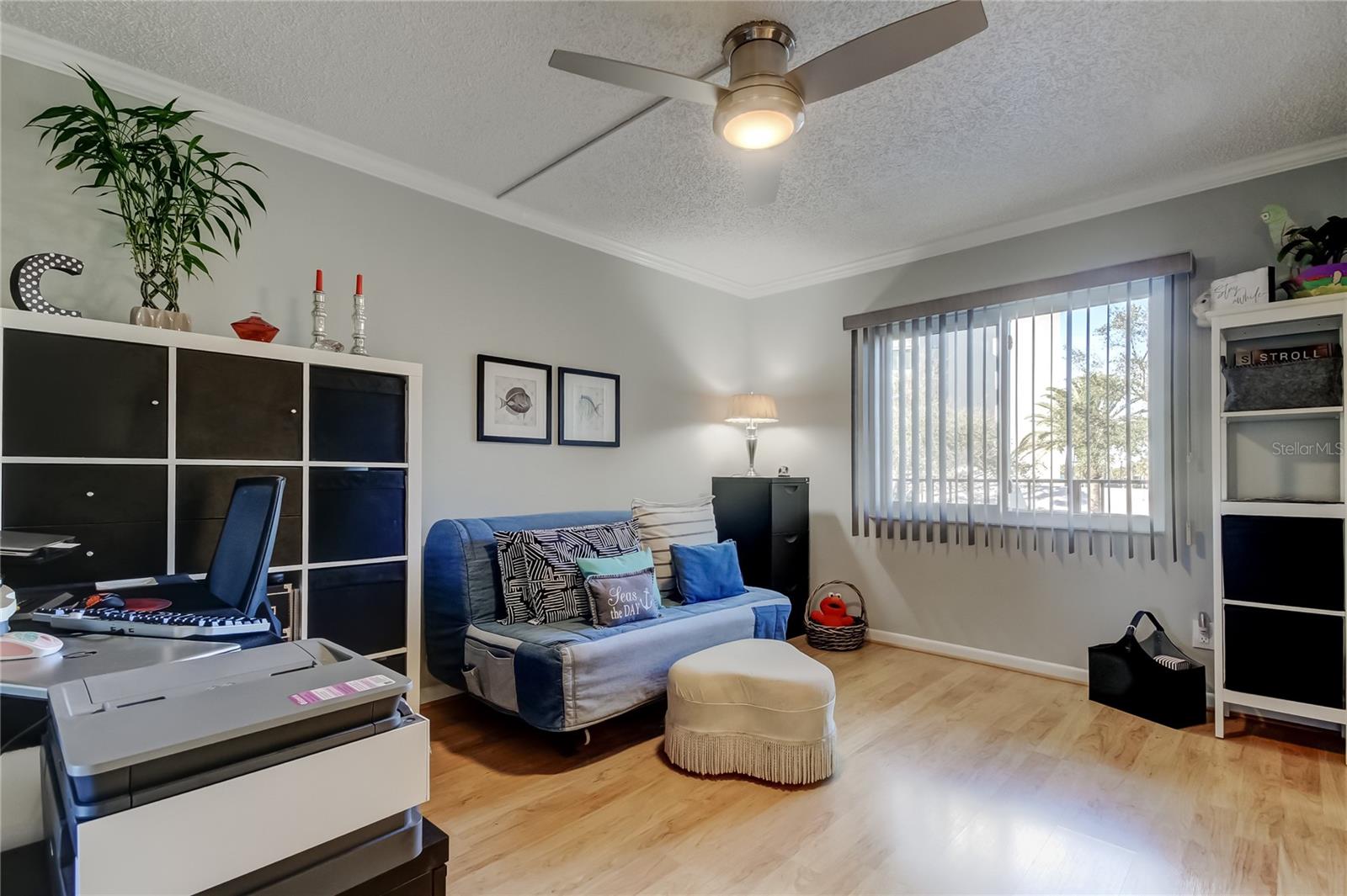 650 ISLAND WAY CONDO - Residential