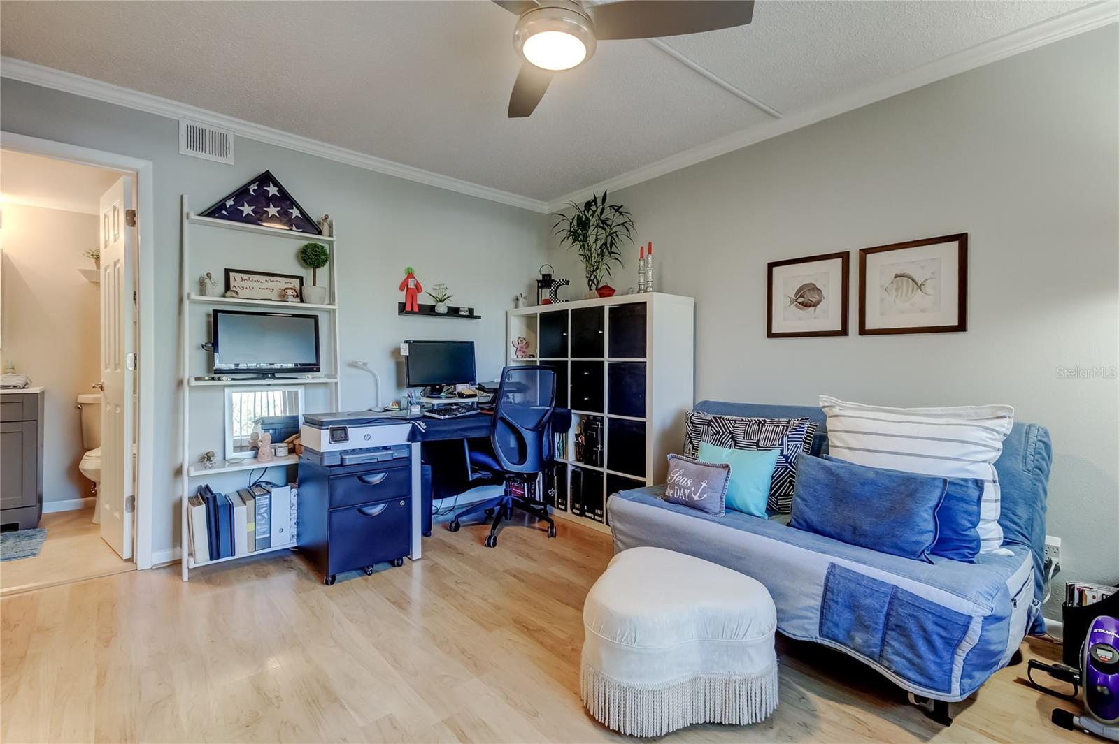 650 ISLAND WAY CONDO - Residential