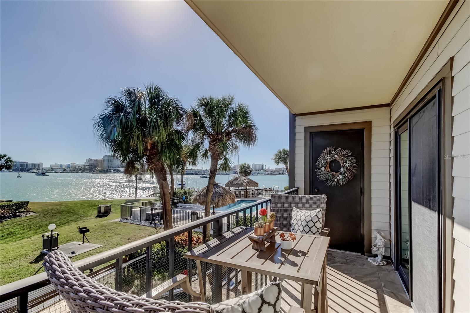 650 ISLAND WAY CONDO - Residential