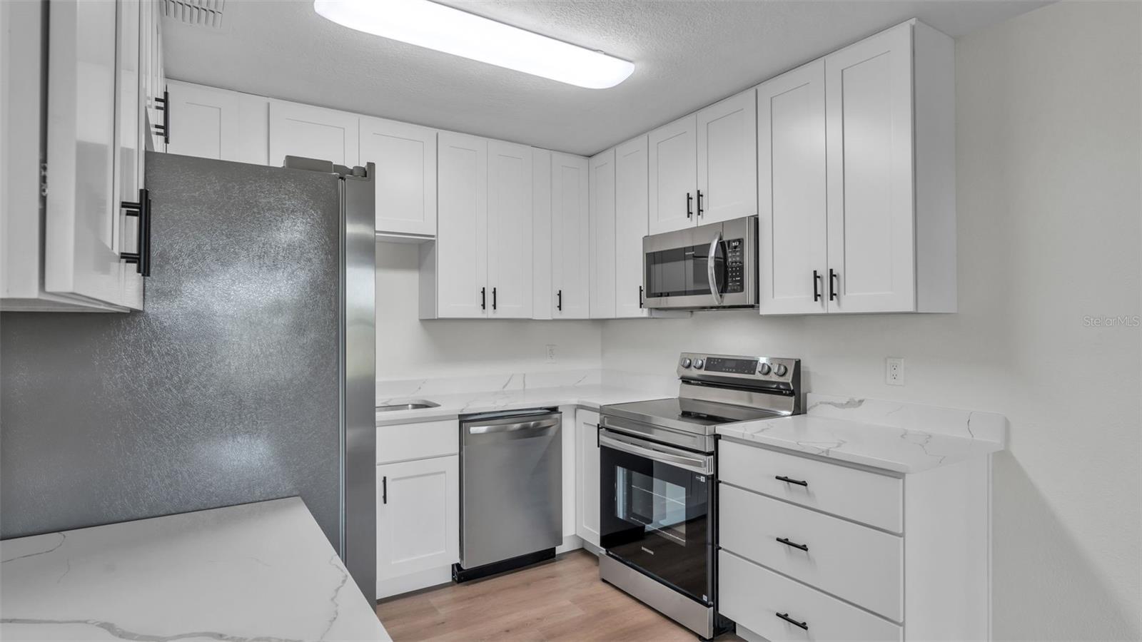 BIG BEN ACRES - Residential