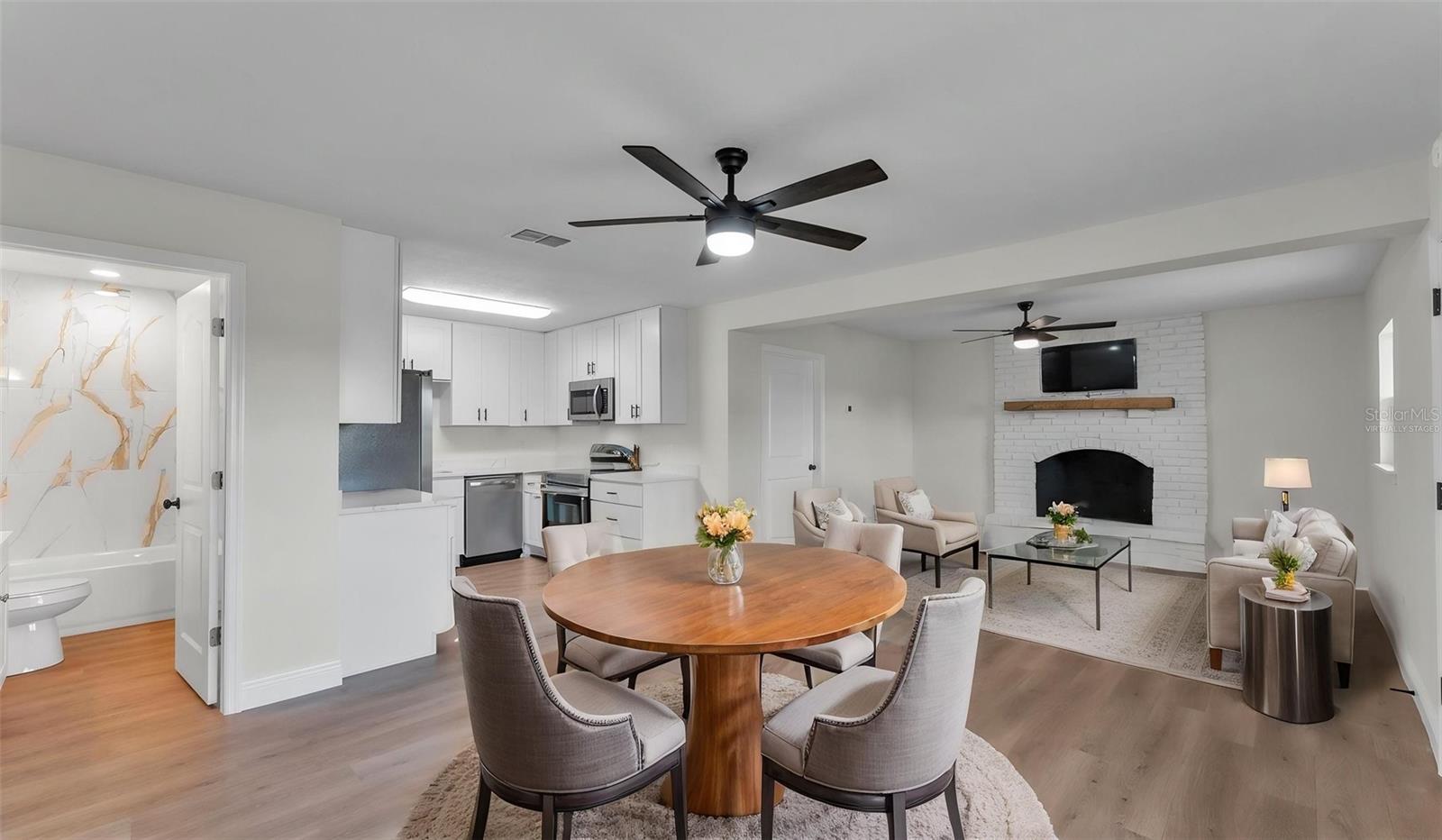 BIG BEN ACRES - Residential