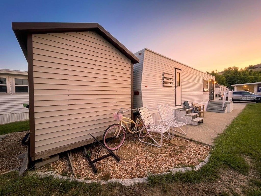 Photo of 762 Center Crest Boulevard, Davenport, FL 33837 (MLS # P4939627)