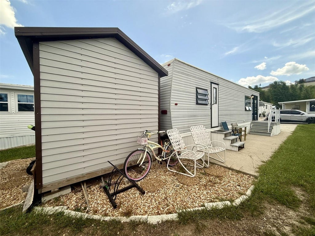 Photo of 762 Center Crest Boulevard, Davenport, FL 33837 (MLS # P4939627)