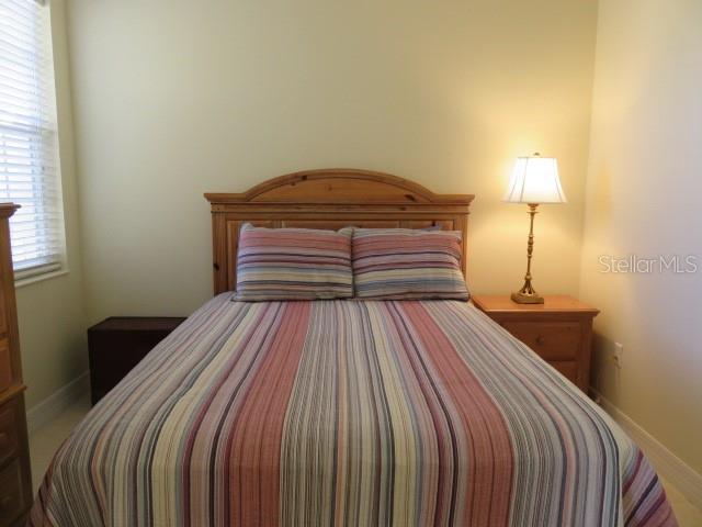 THE WATCH AT WATERLEFE CONDO - Residential Lease