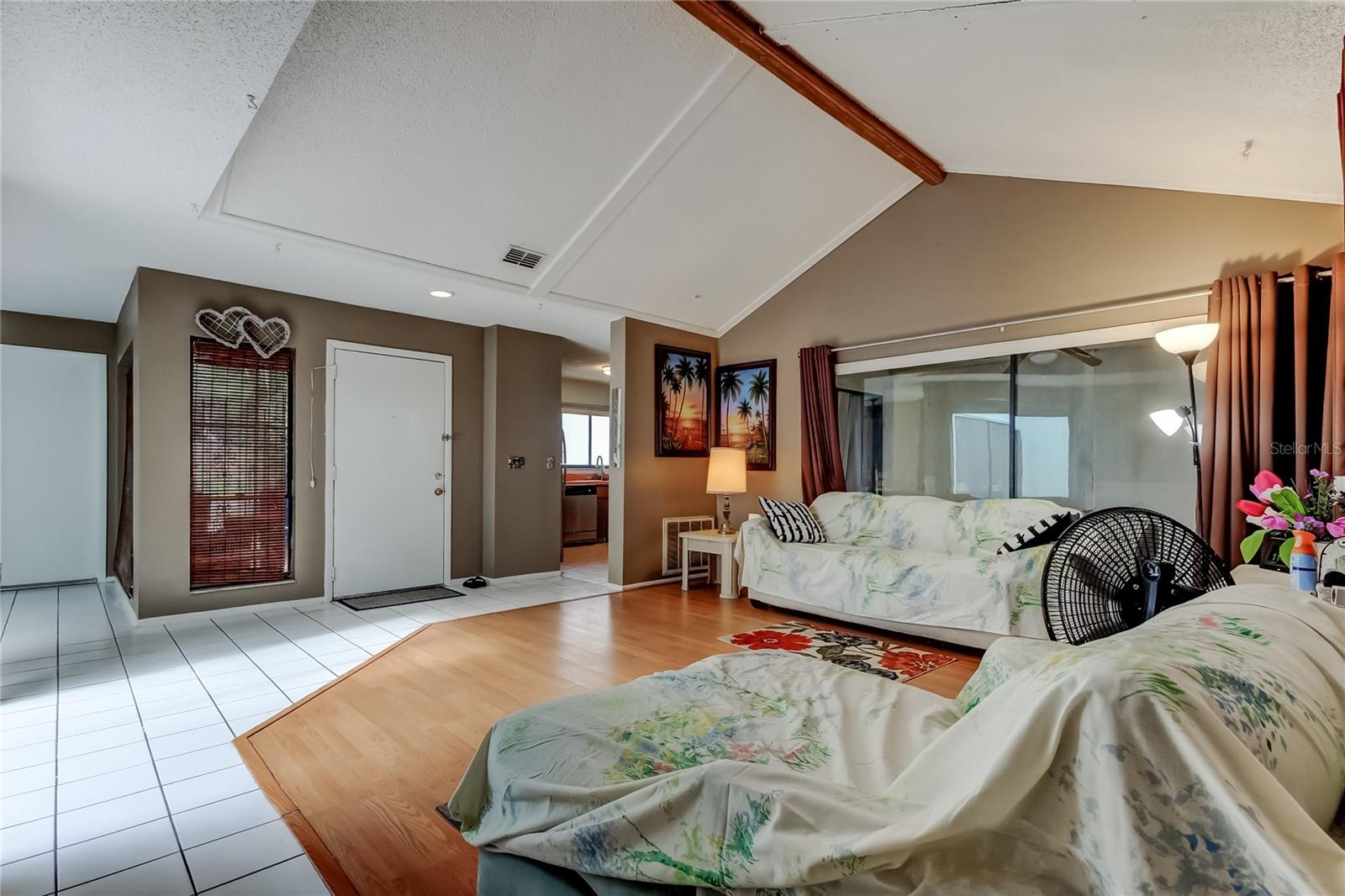 TROUBLE CREEK VILLAS - Residential