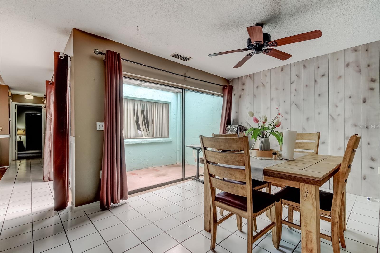 TROUBLE CREEK VILLAS - Residential