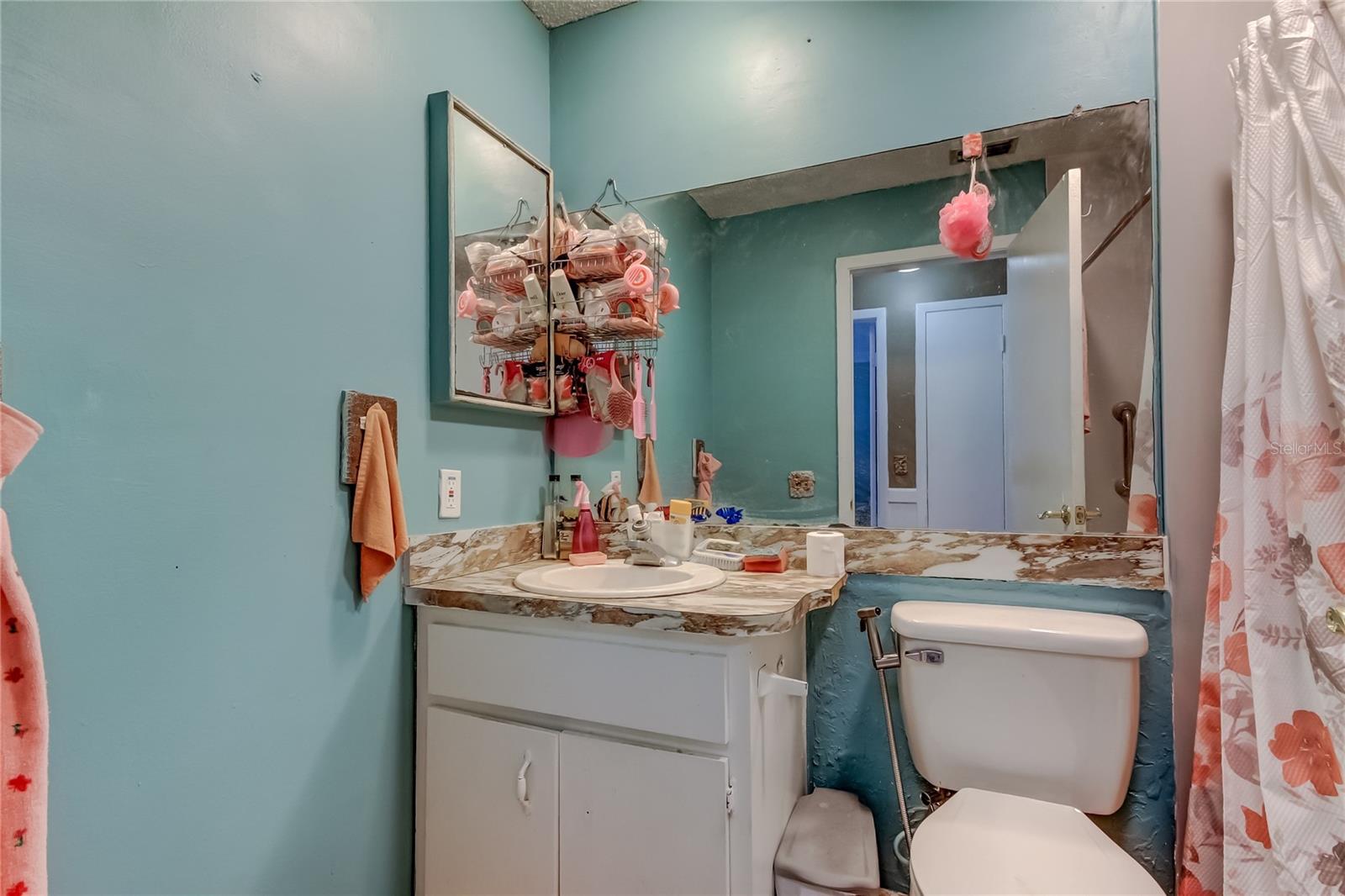 TROUBLE CREEK VILLAS - Residential