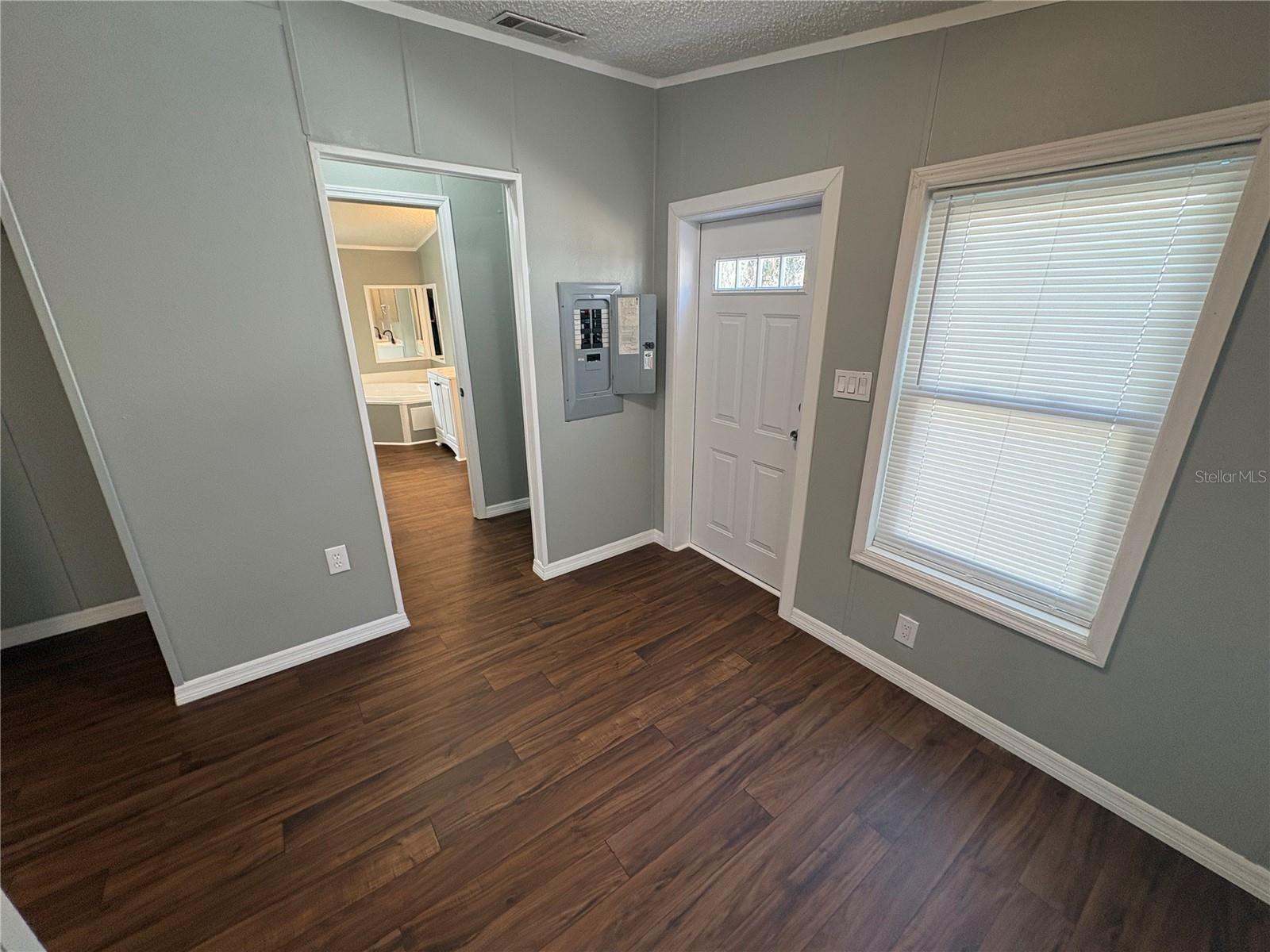 OAK HAMMOCK ESTATES - Residential