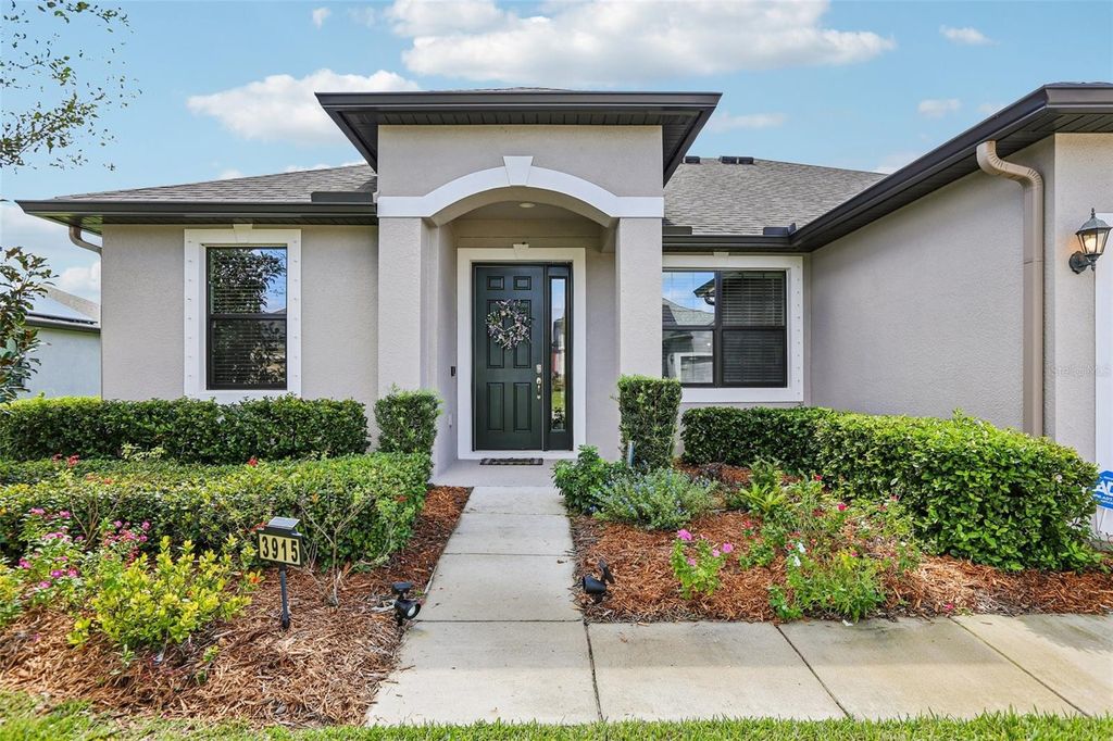 Photo of 3915 Salida Delsol Drive, Sun City Center, FL 33573 (MLS # TB8434987)