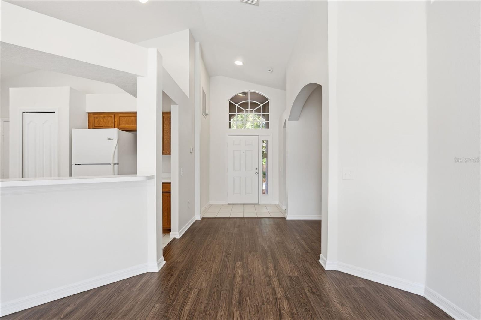 LAKESIDE TR B - Residential