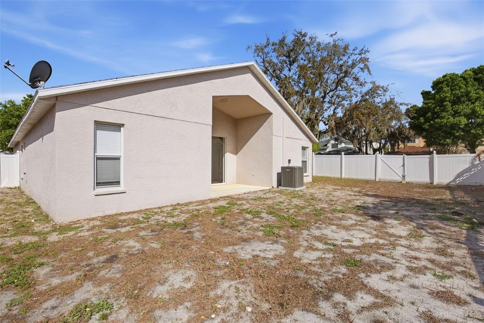 LAKESIDE TR B - Residential