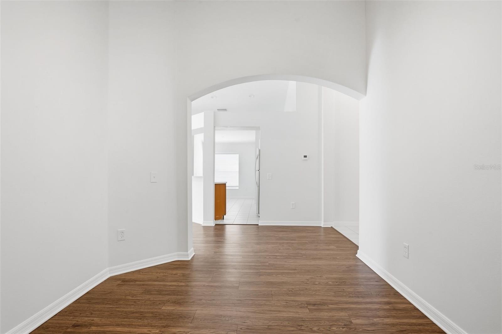 LAKESIDE TR B - Residential