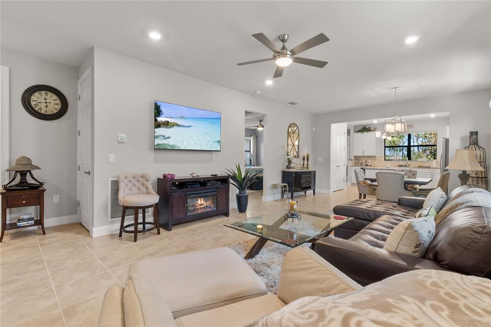 CYPRESS FALLS - Residential Lease