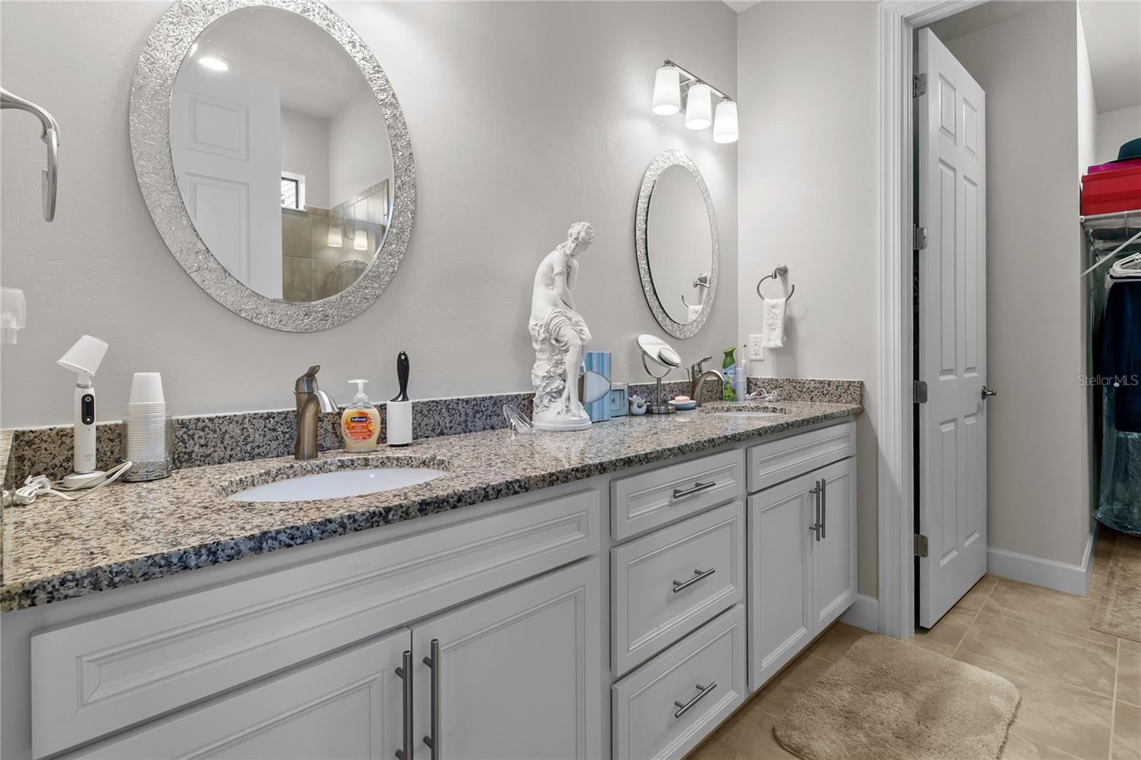 CYPRESS FALLS - Residential Lease