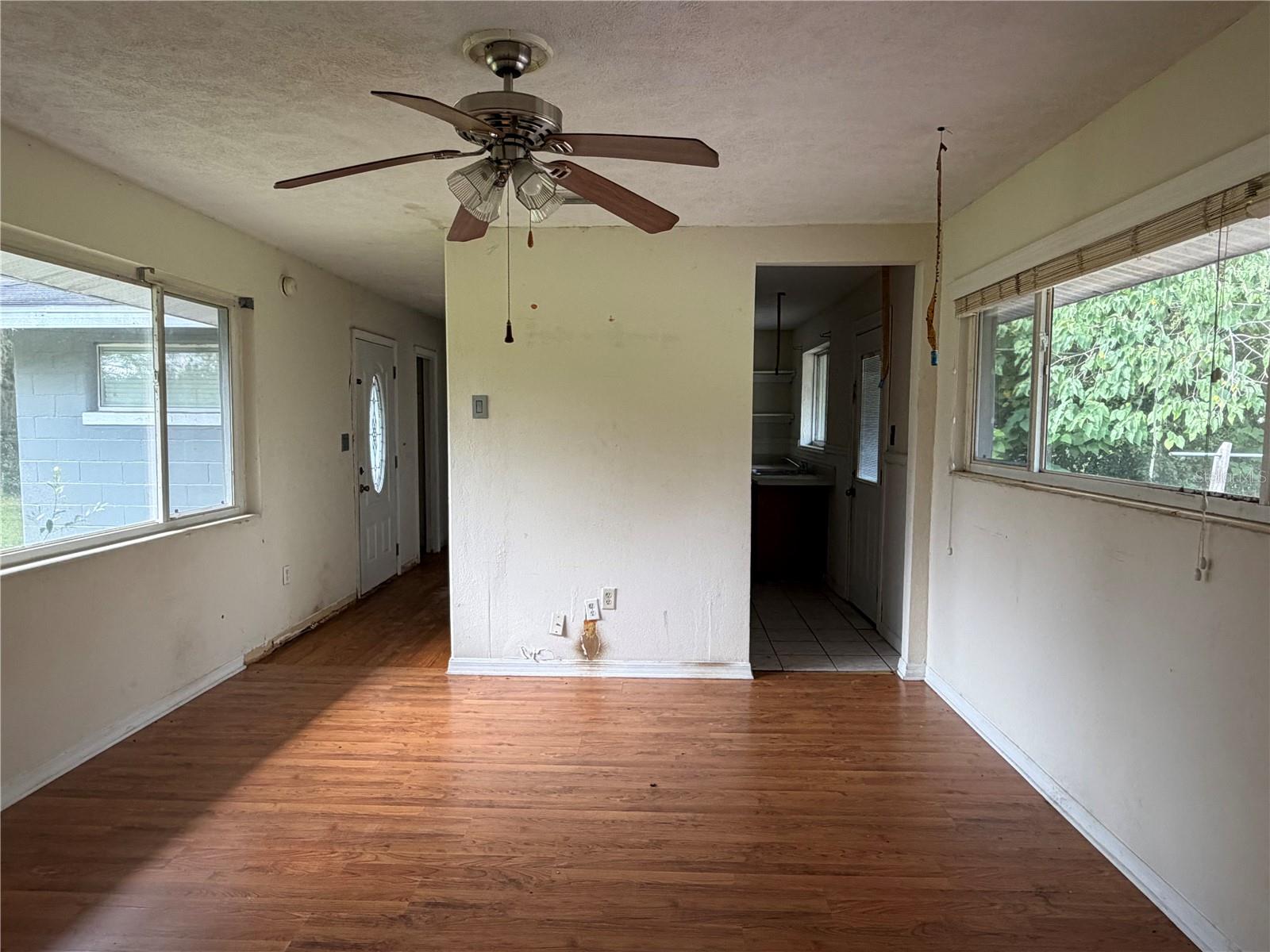 WYOMINA CREST - Residential