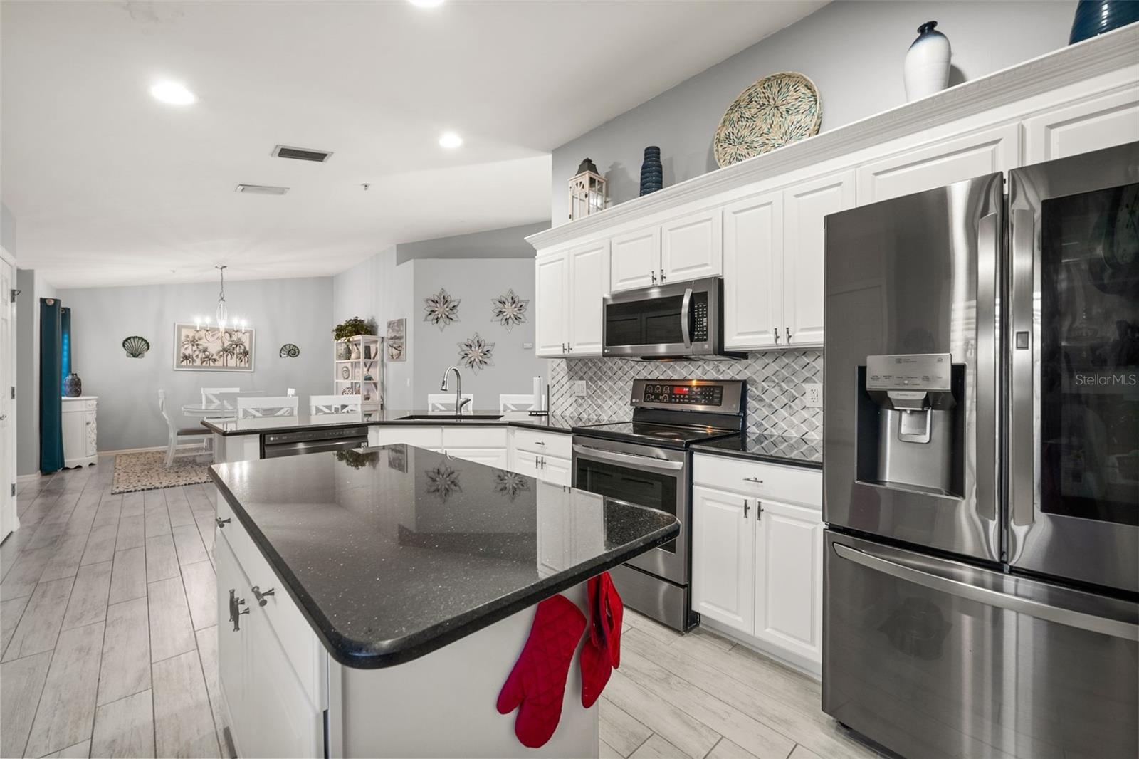2616 SOMERVILLE LOOP 2105