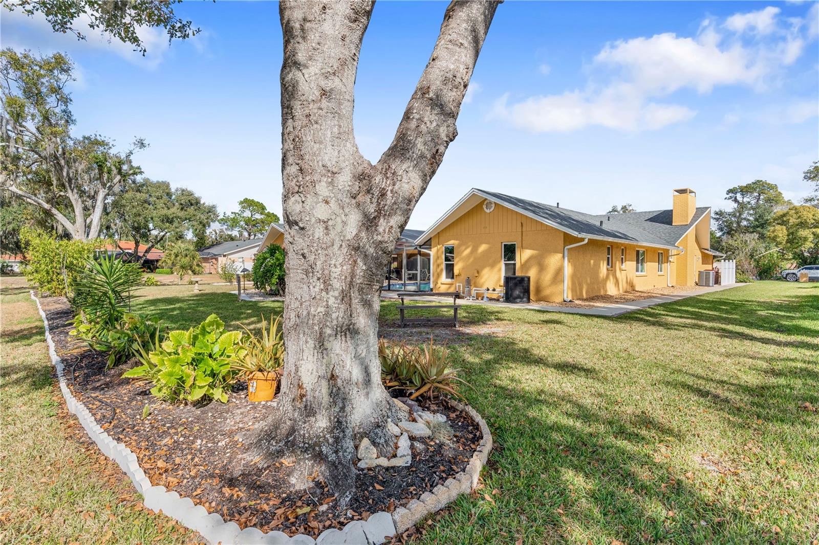 WALDEN LAKE FAIRWAY ESTATES - Residential