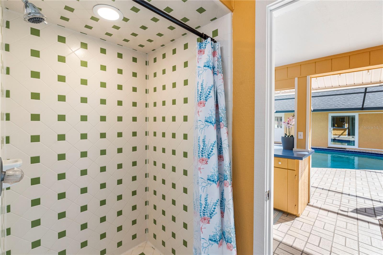 WALDEN LAKE FAIRWAY ESTATES - Residential