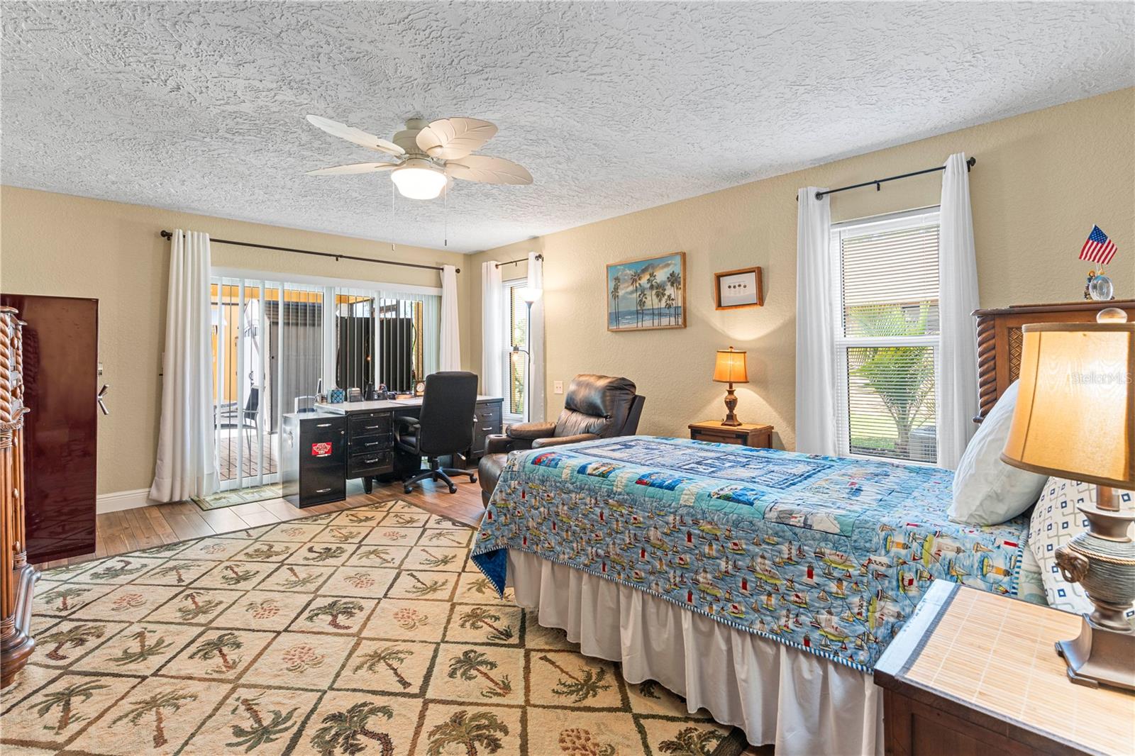 WALDEN LAKE FAIRWAY ESTATES - Residential