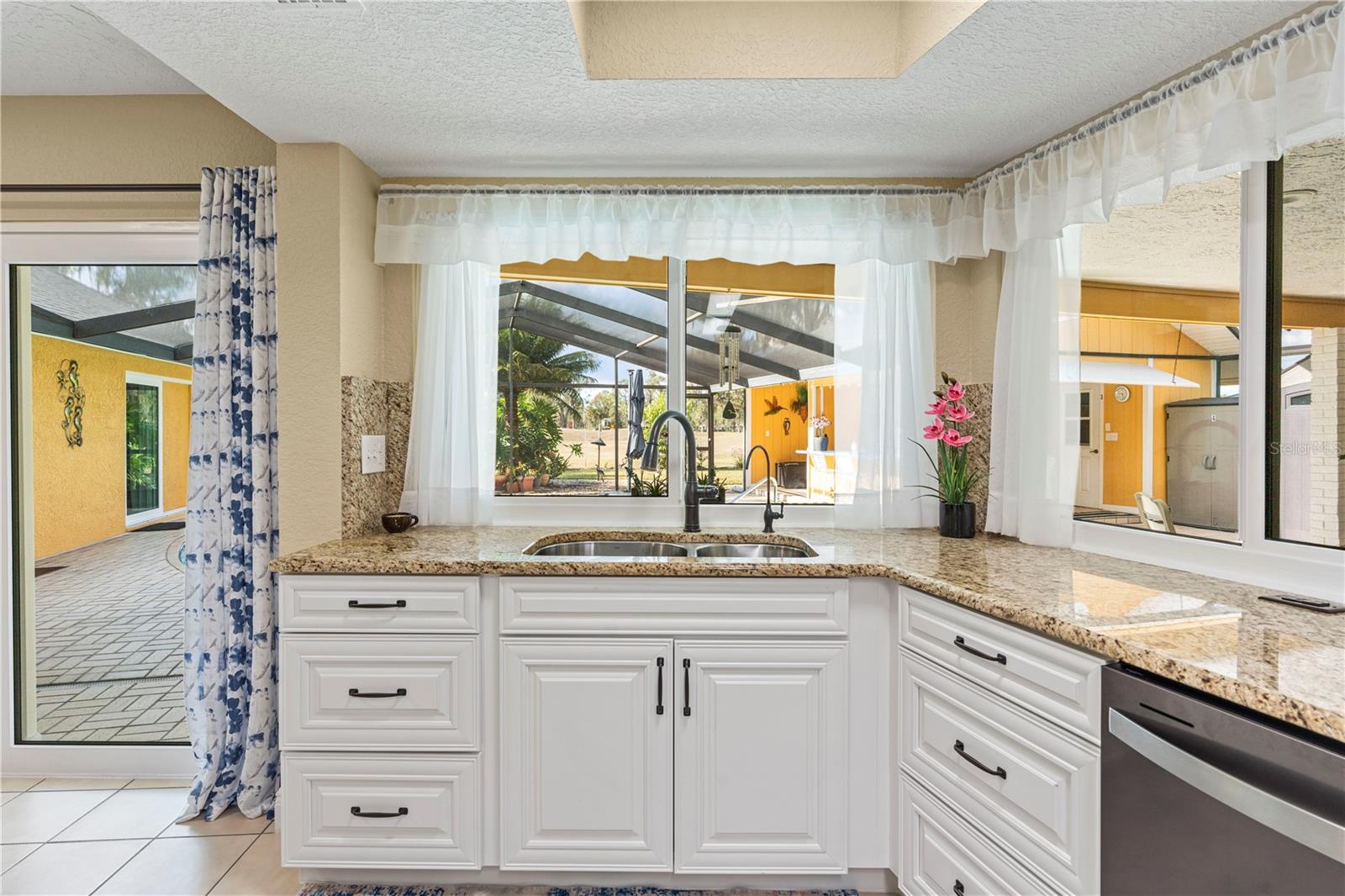 WALDEN LAKE FAIRWAY ESTATES - Residential