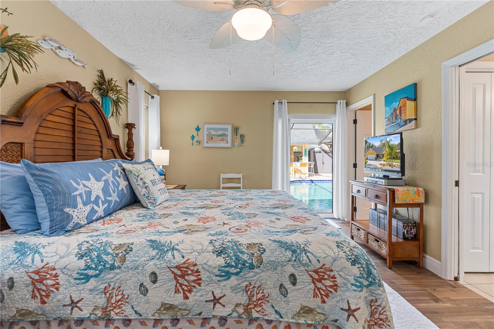 WALDEN LAKE FAIRWAY ESTATES - Residential