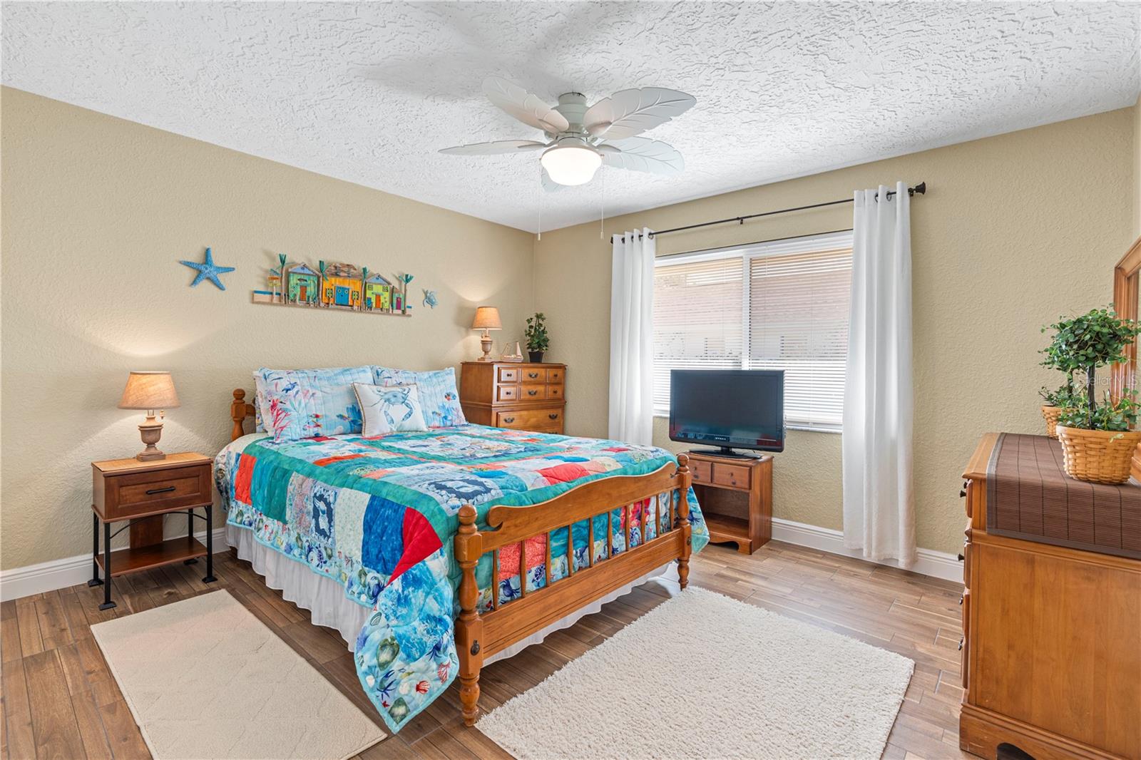 WALDEN LAKE FAIRWAY ESTATES - Residential