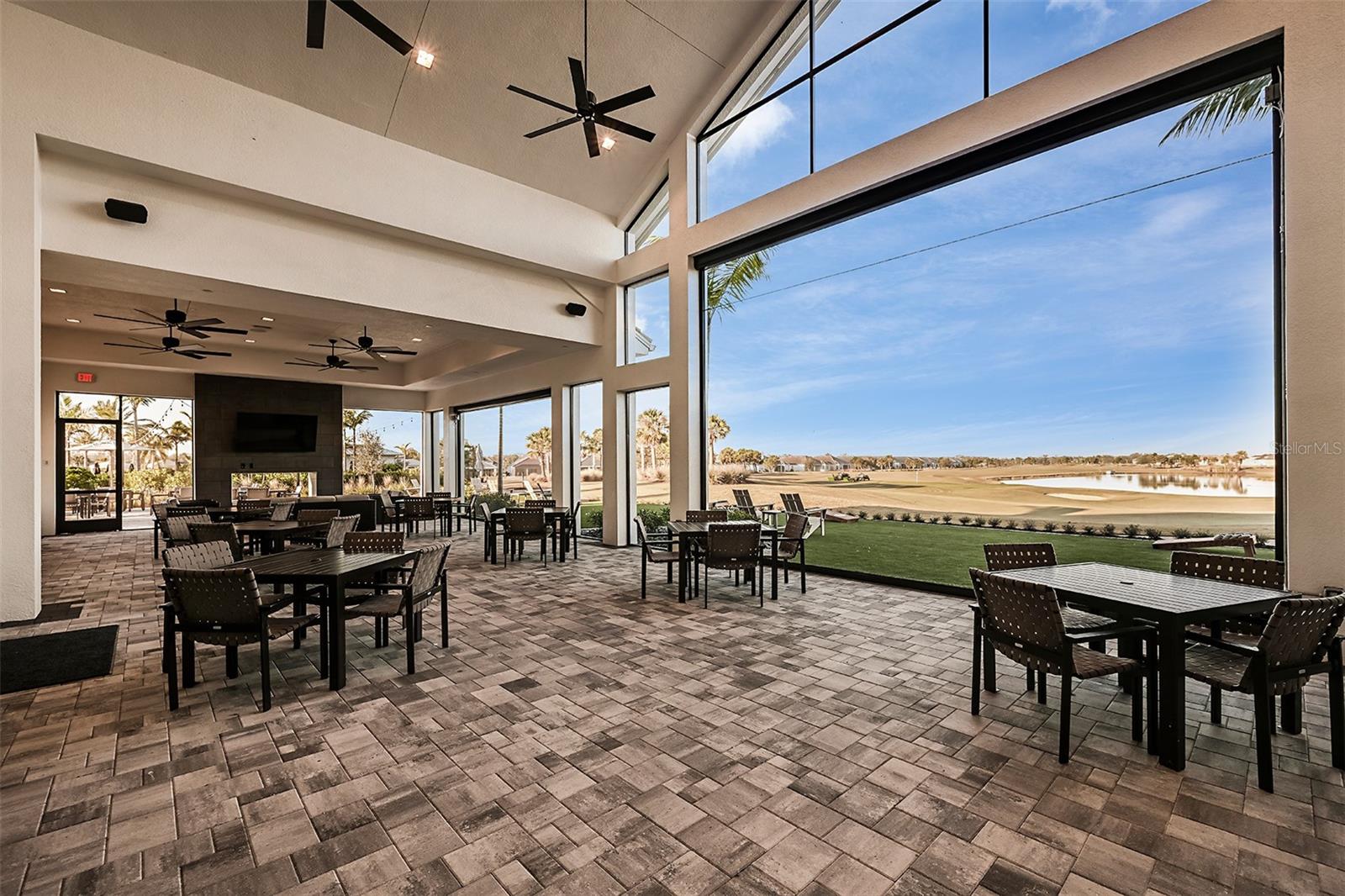 AZARIO ESPLANADE - Residential