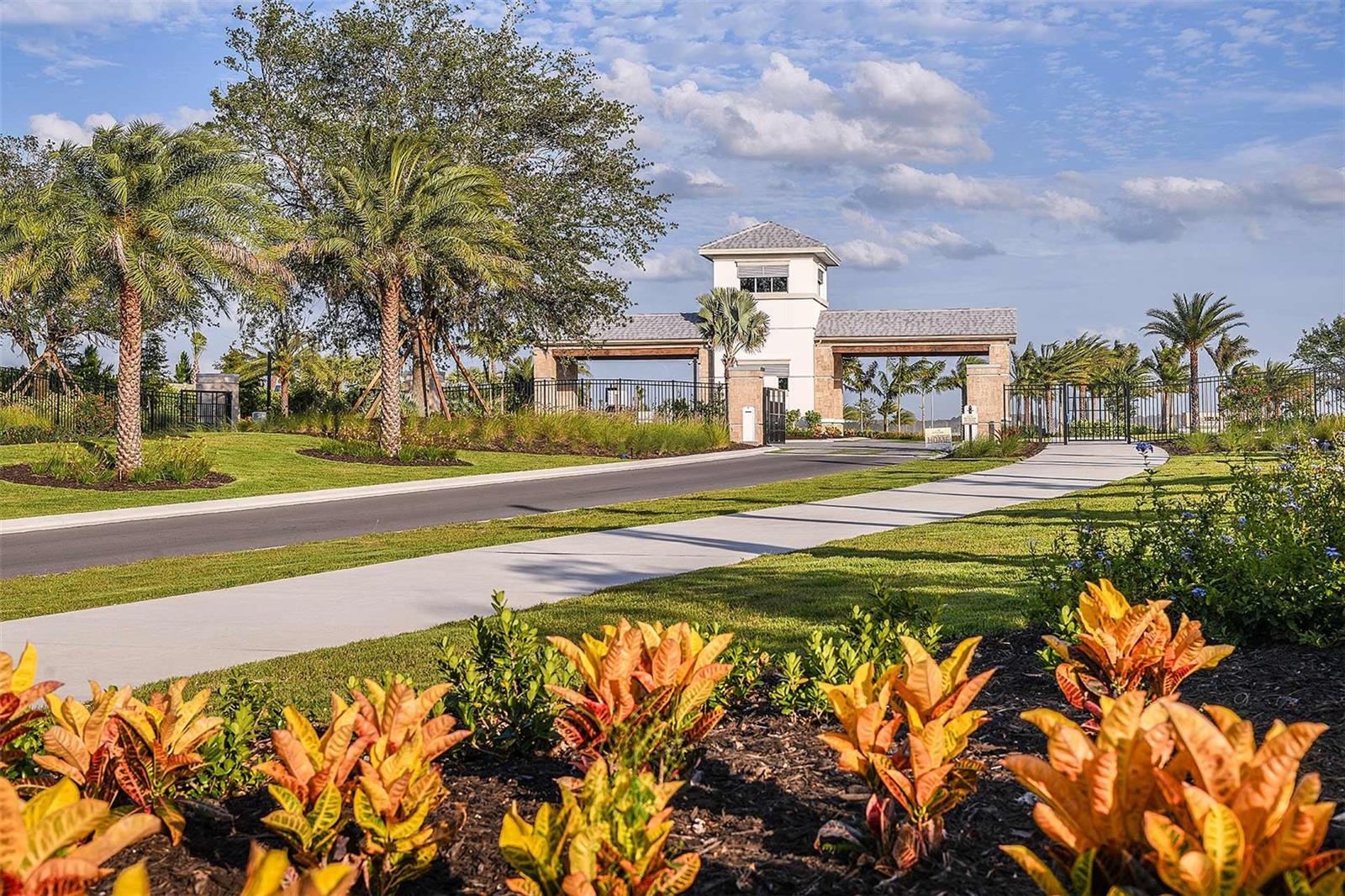 AZARIO ESPLANADE - Residential