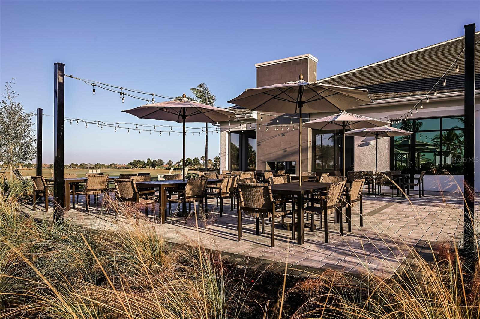 AZARIO ESPLANADE - Residential