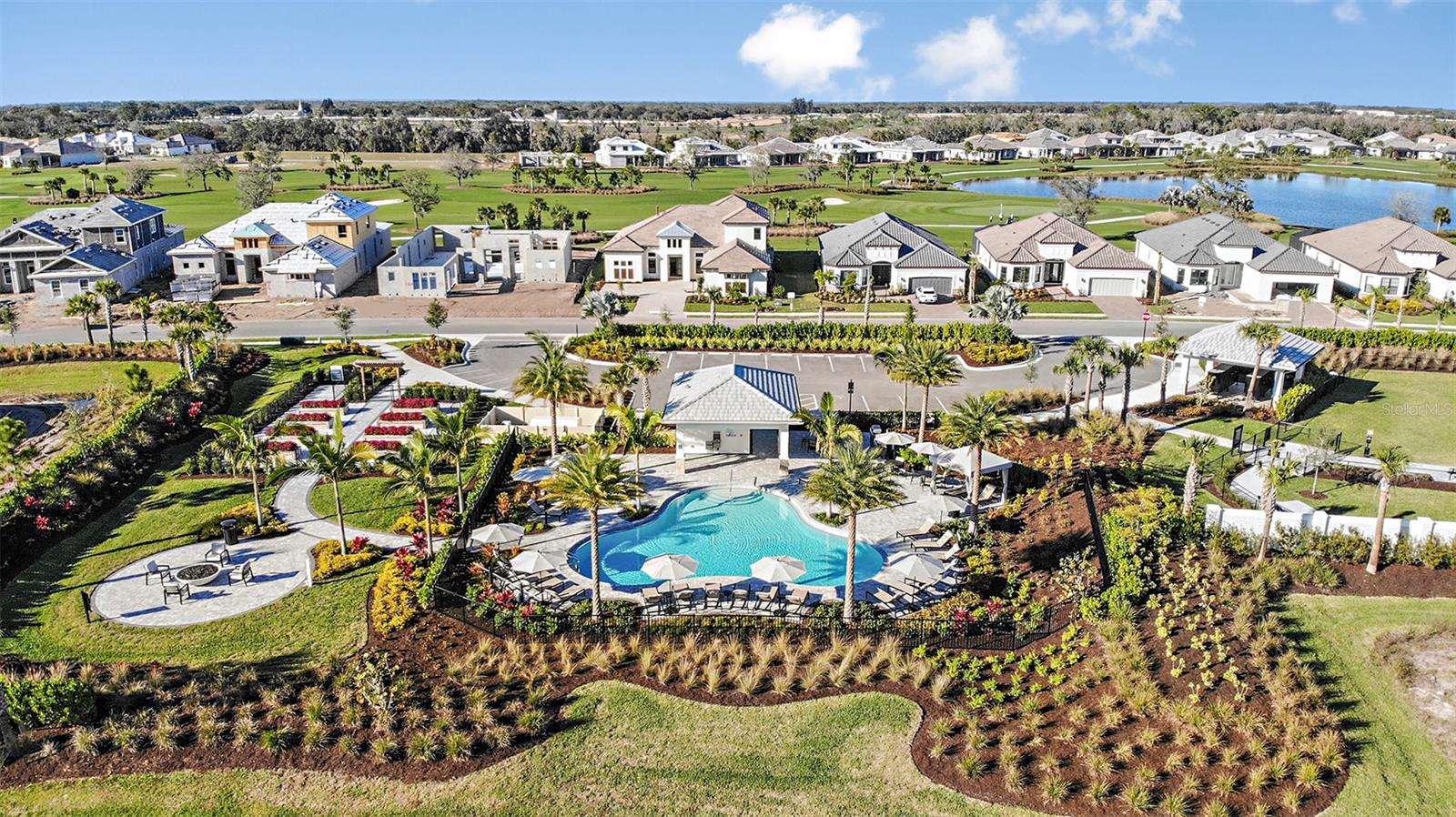 AZARIO ESPLANADE - Residential