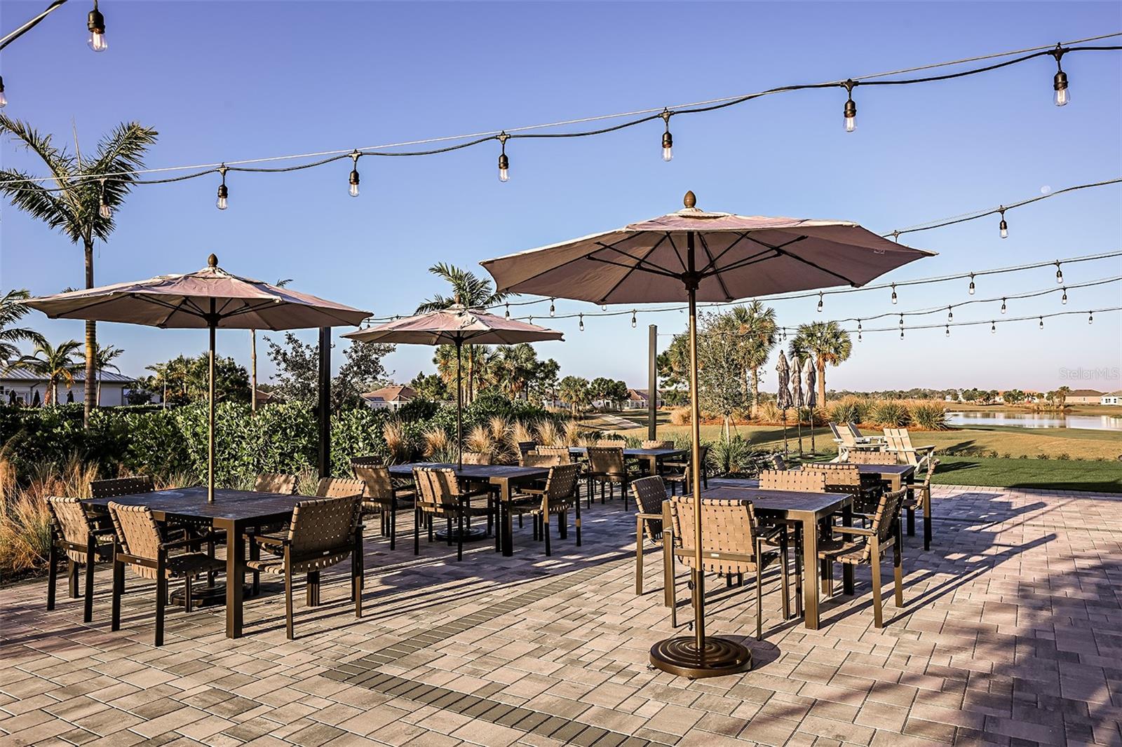 AZARIO ESPLANADE - Residential