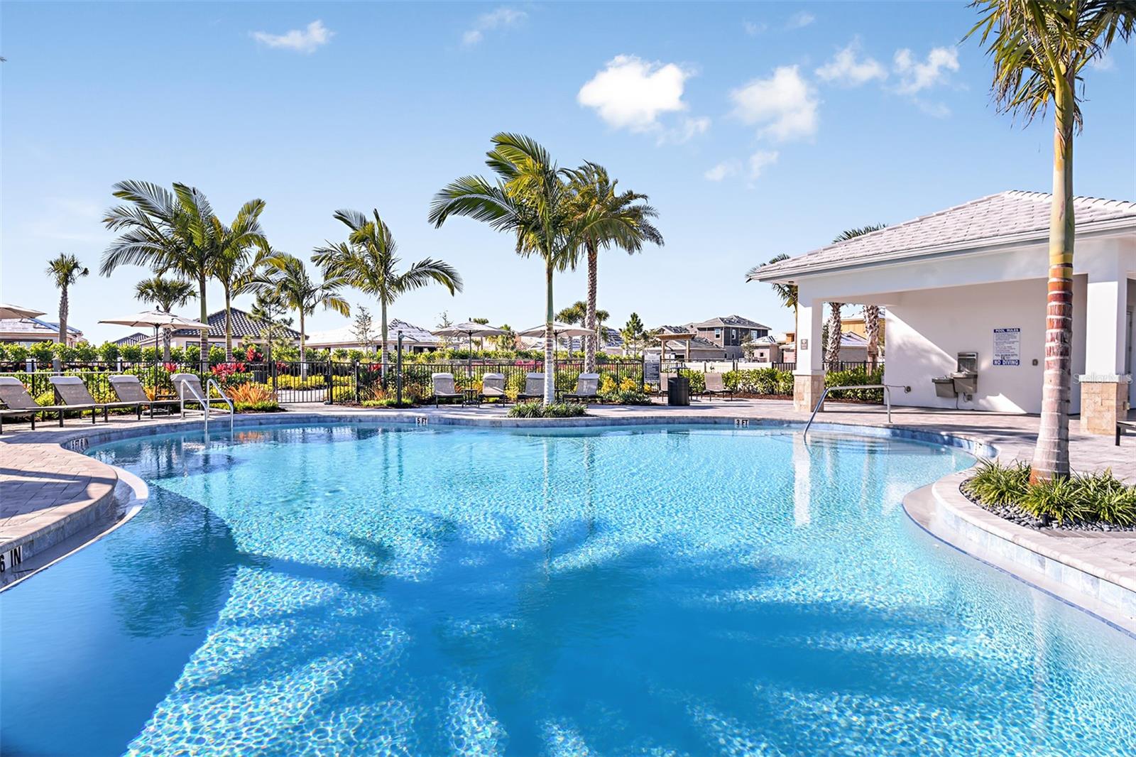 AZARIO ESPLANADE - Residential