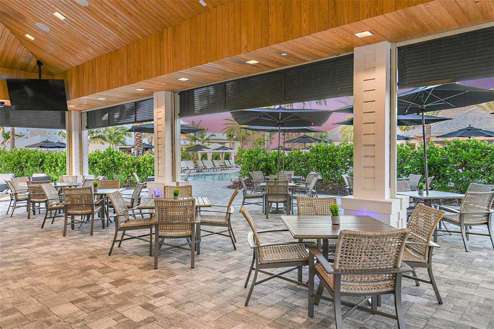 AZARIO ESPLANADE - Residential