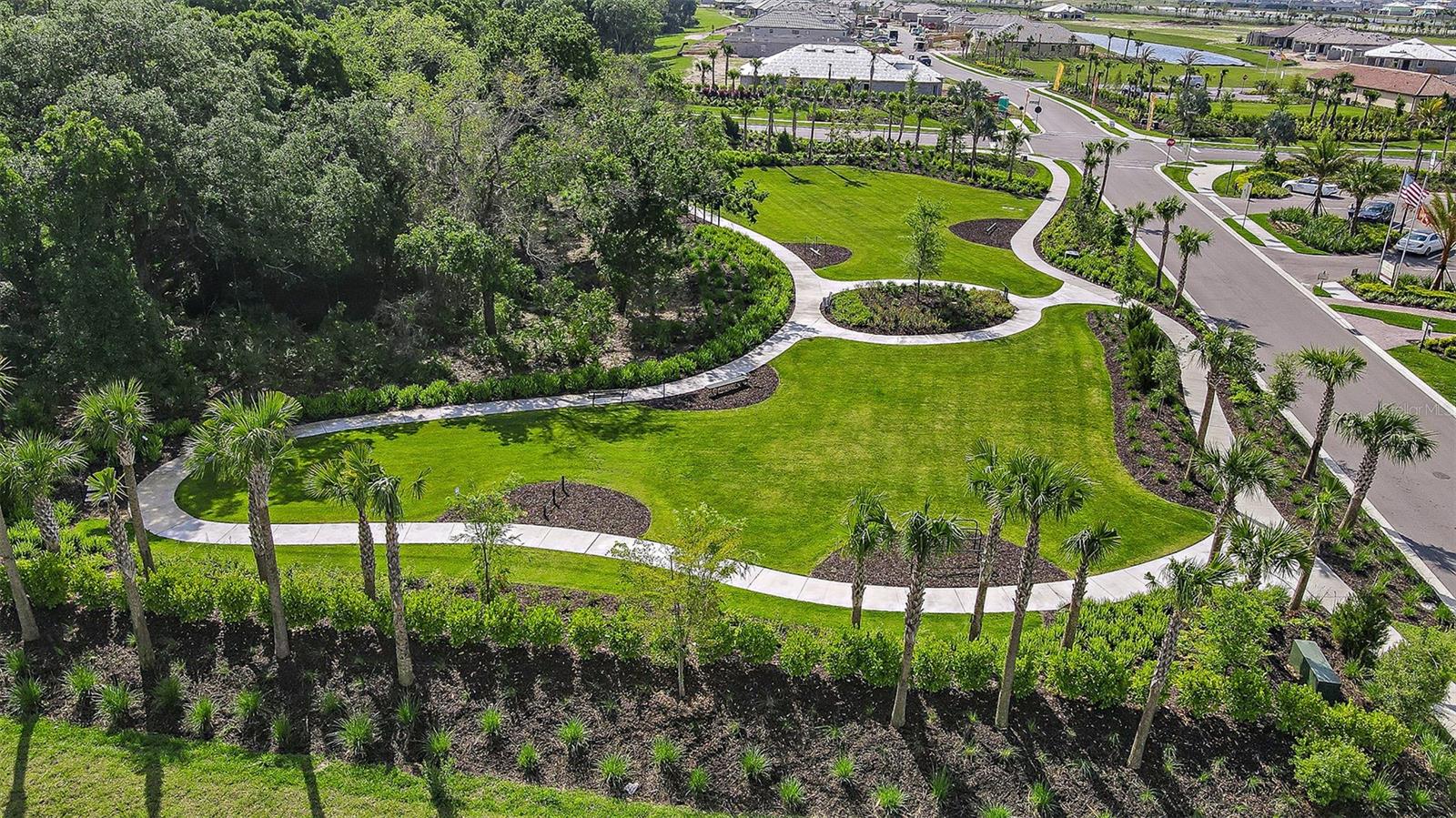 AZARIO ESPLANADE - Residential