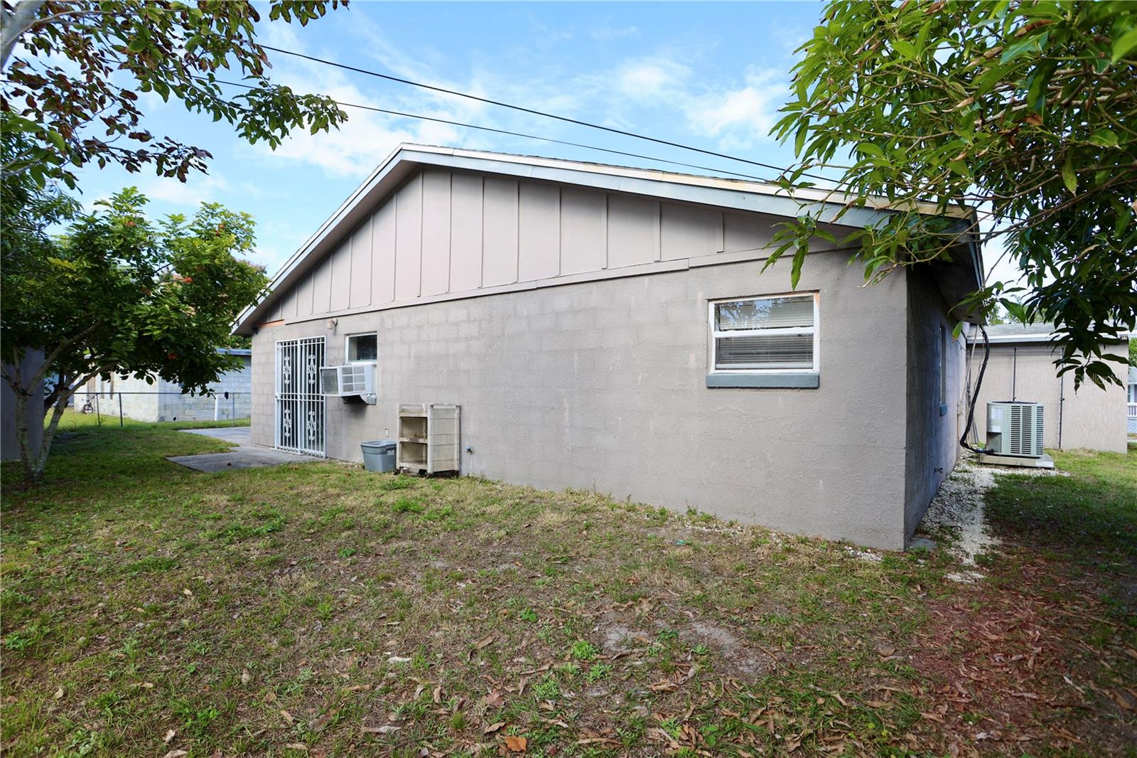 LAKE MANN ESTATES - Residential