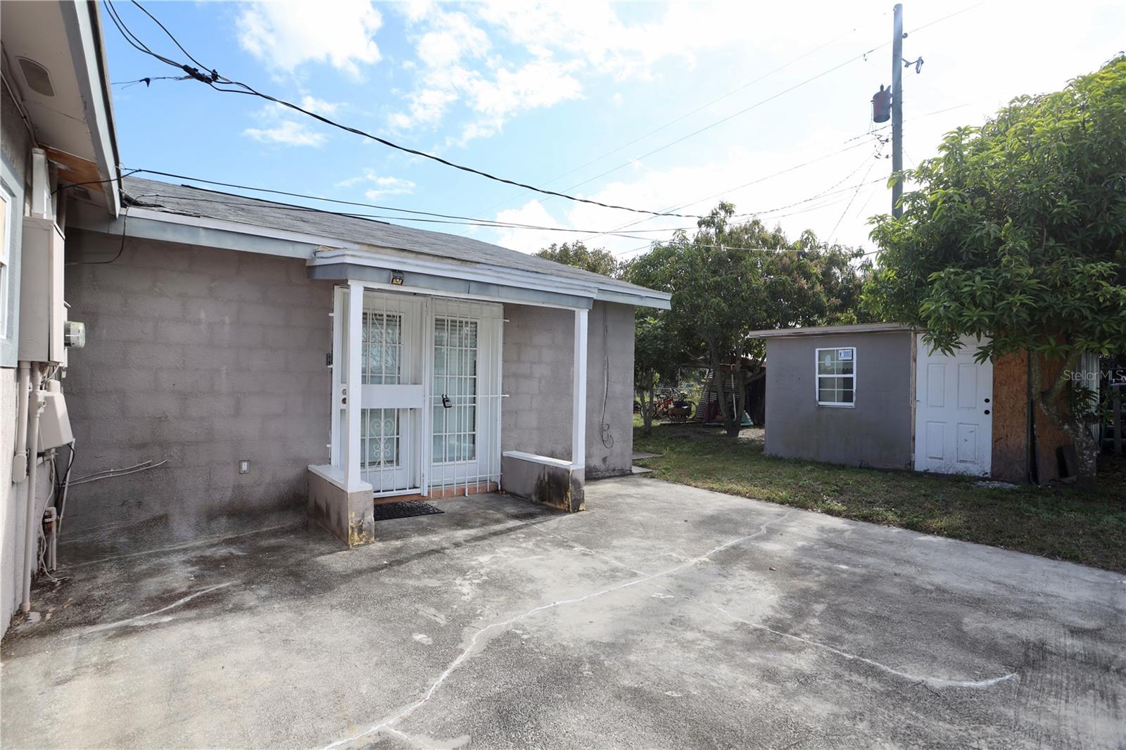 LAKE MANN ESTATES - Residential