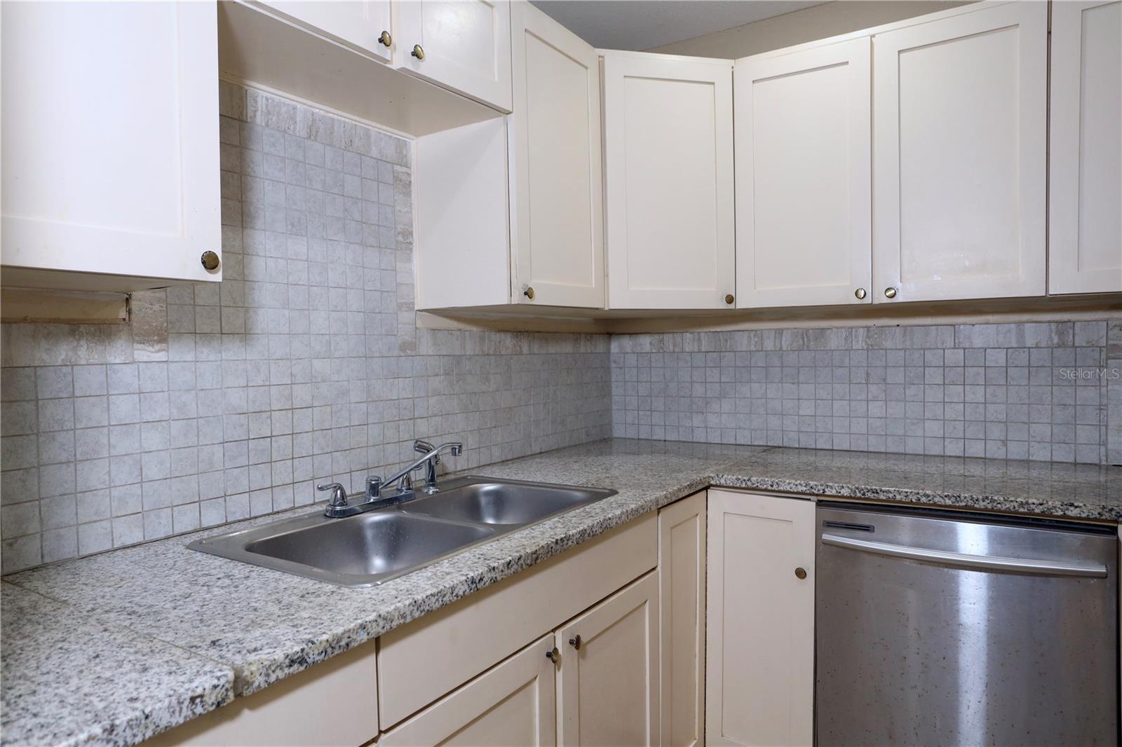 LAKE MANN ESTATES - Residential